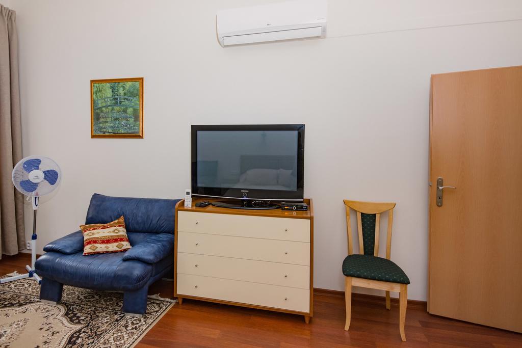 Apartment Aqua Vita Karlovy Vary Bagian luar foto