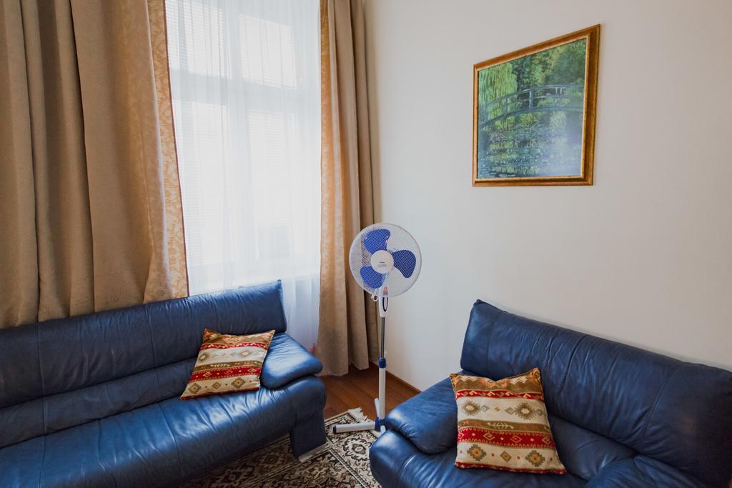 Apartment Aqua Vita Karlovy Vary Bagian luar foto