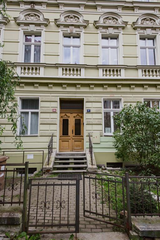 Apartment Aqua Vita Karlovy Vary Bagian luar foto